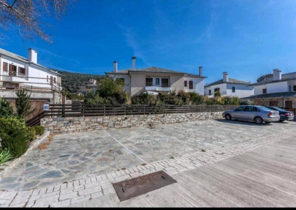 Marilia Home Афисос Екстериор снимка