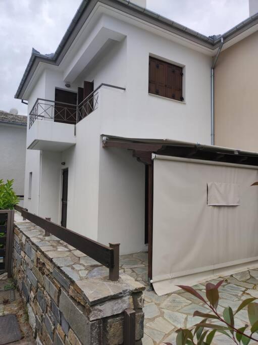Marilia Home Афисос Екстериор снимка