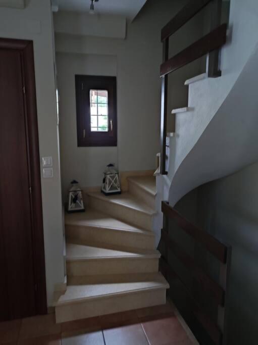 Marilia Home Афисос Екстериор снимка