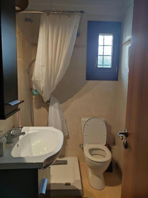 Marilia Home Афисос Екстериор снимка