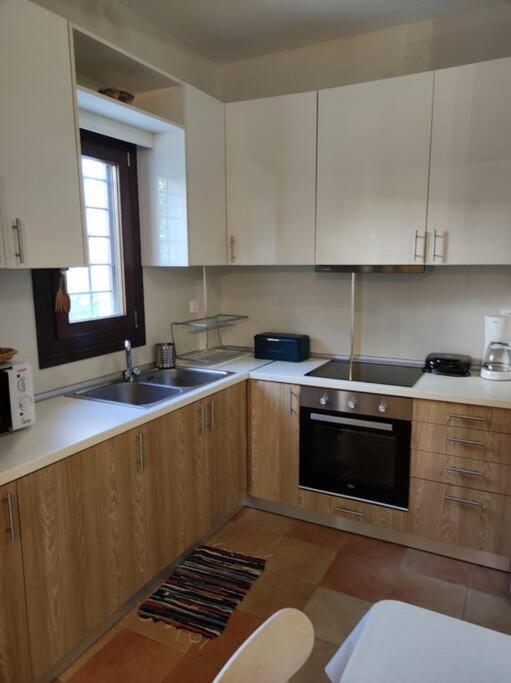 Marilia Home Афисос Екстериор снимка